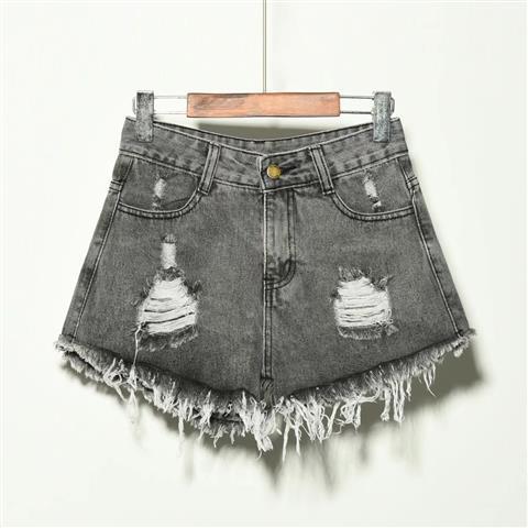 Ripped loose denim shorts