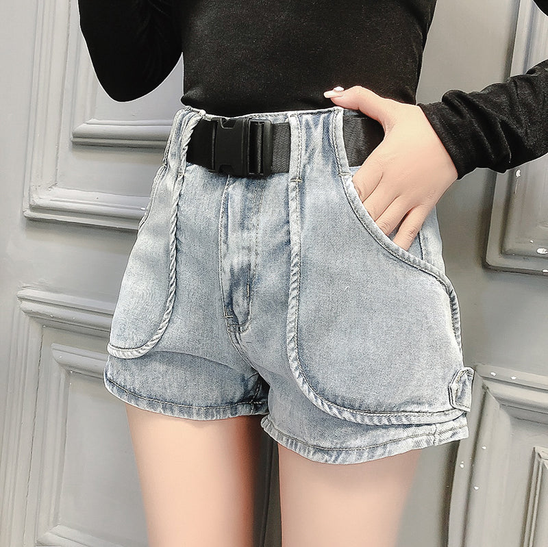 Three-dimensional pocket denim shorts