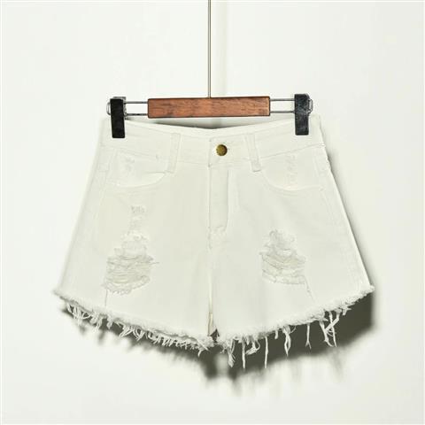 Ripped loose denim shorts