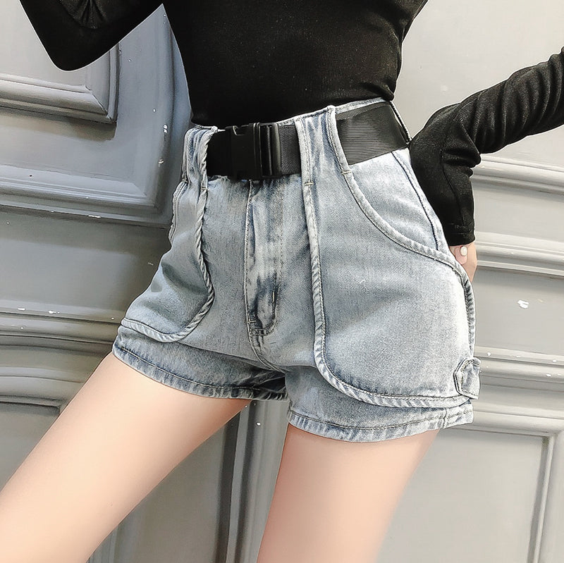 Three-dimensional pocket denim shorts